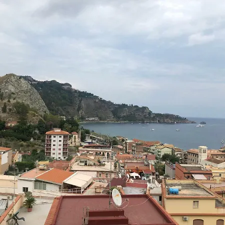 Taormina Wonderful Solarium 公寓 贾迪尼-纳克索斯