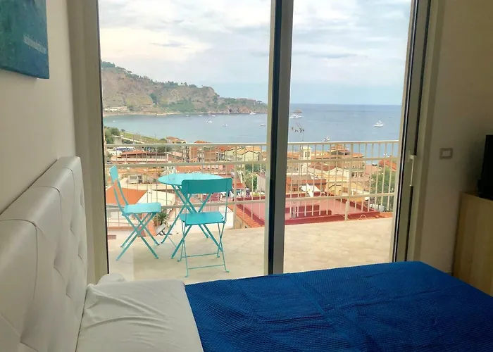 Taormina Wonderful Solarium